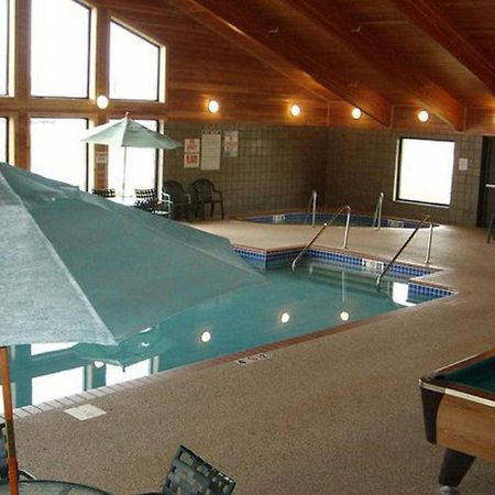 Americinn By Wyndham Thief River Falls Exterior photo
