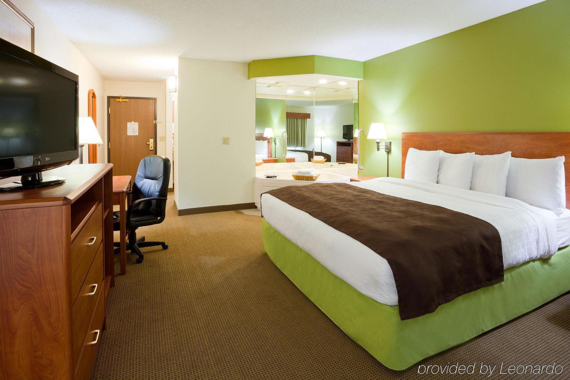 Americinn By Wyndham Thief River Falls Exterior photo