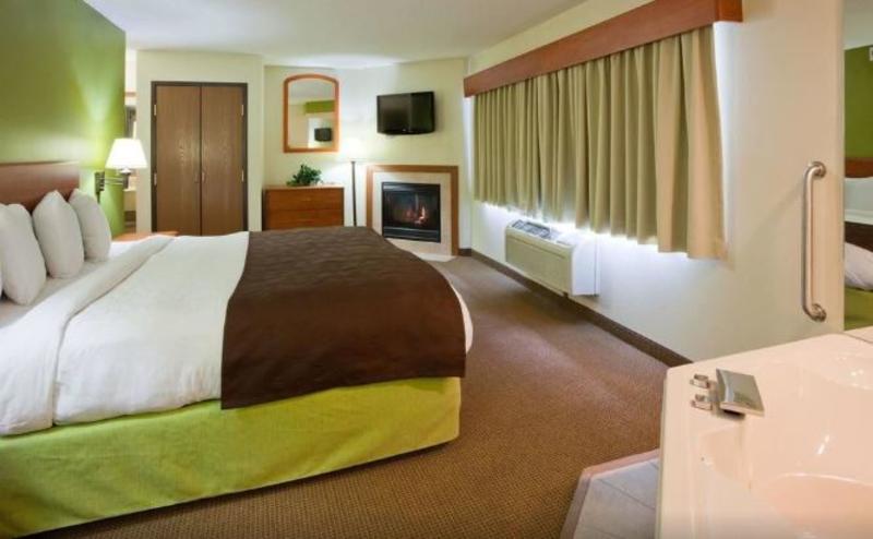 Americinn By Wyndham Thief River Falls Exterior photo